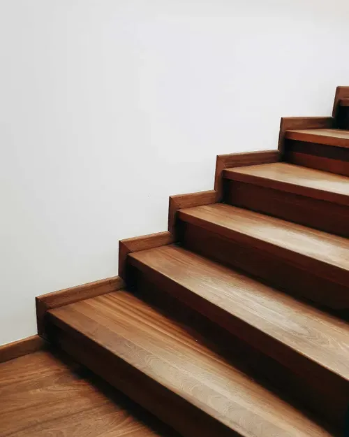 Eine saubere Treppe